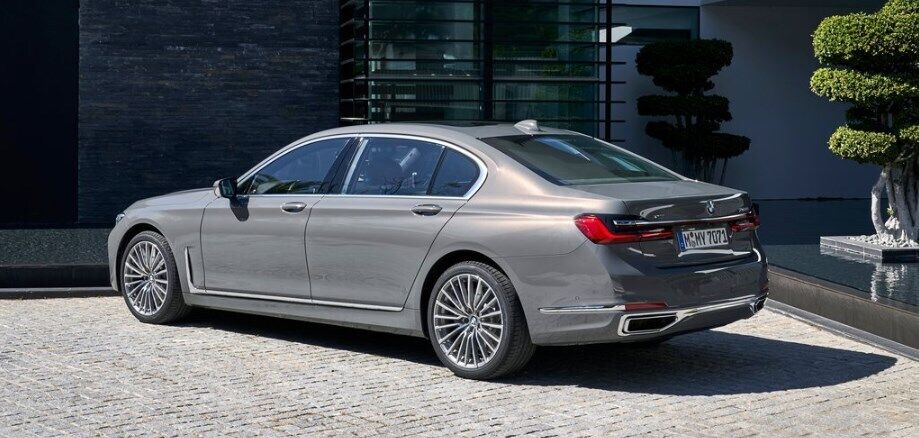 Актуальная генерация BMW 7 Series