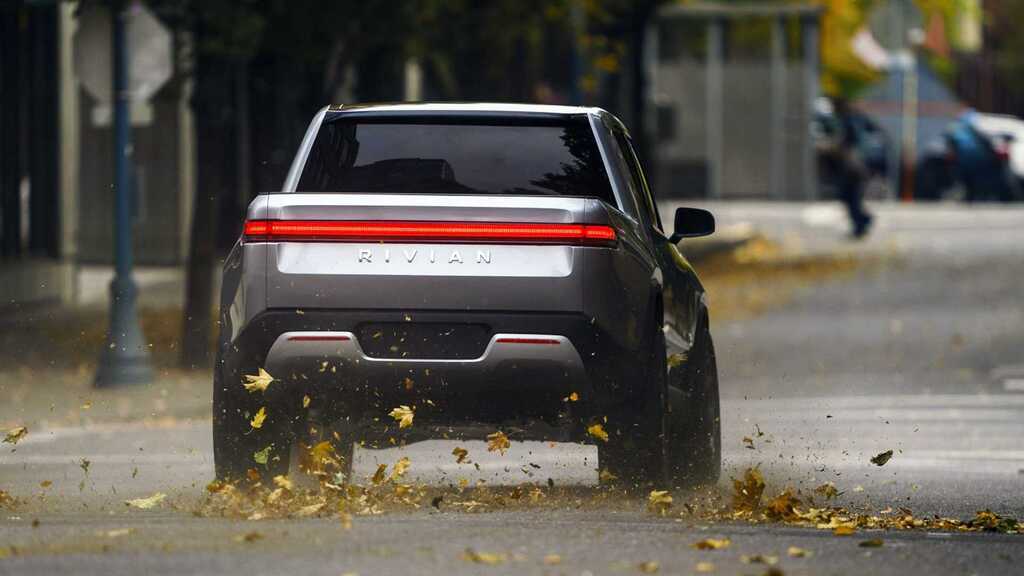 Электрический пикап Rivian R1T