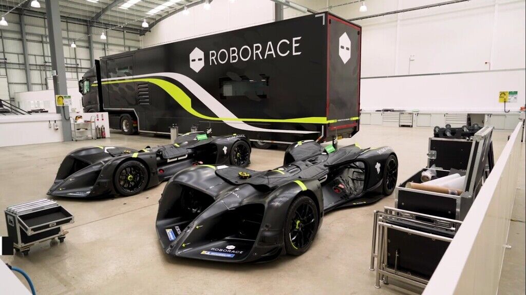 Автономний електрокар Roborace Robocar