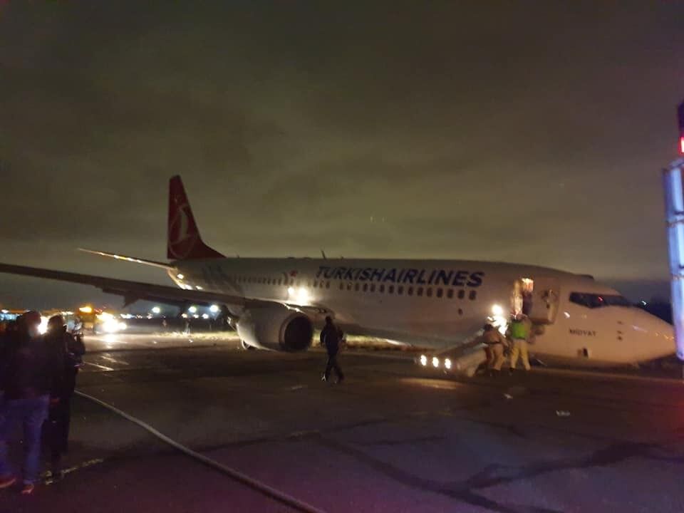 В аэропорту Одессы произошло ЧП с самолетом
