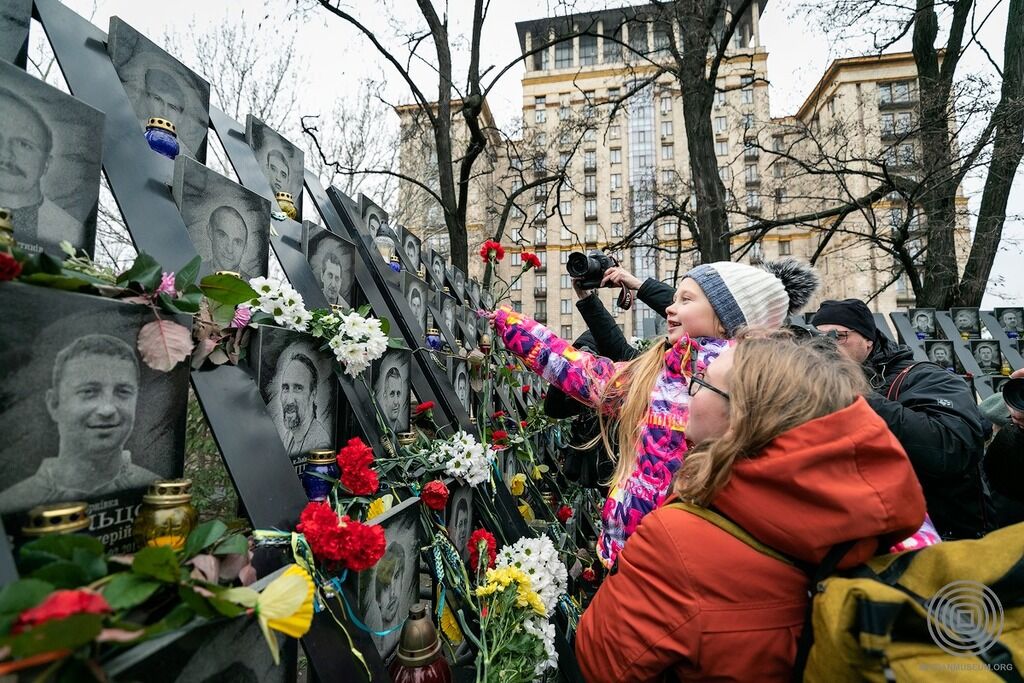 В Киеве прошел молебен по Небесной Сотне