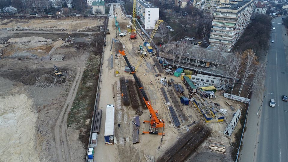 Строительство метро на Виноградарь в Киеве