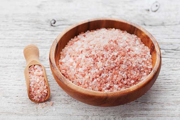 У гімалайській солі міститься 95-98% хлориду натрію
