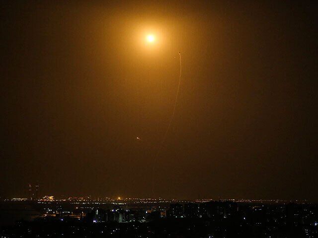 Ізраїль ударив із неба по сектору Газа у відповідь на атаки: всі деталі