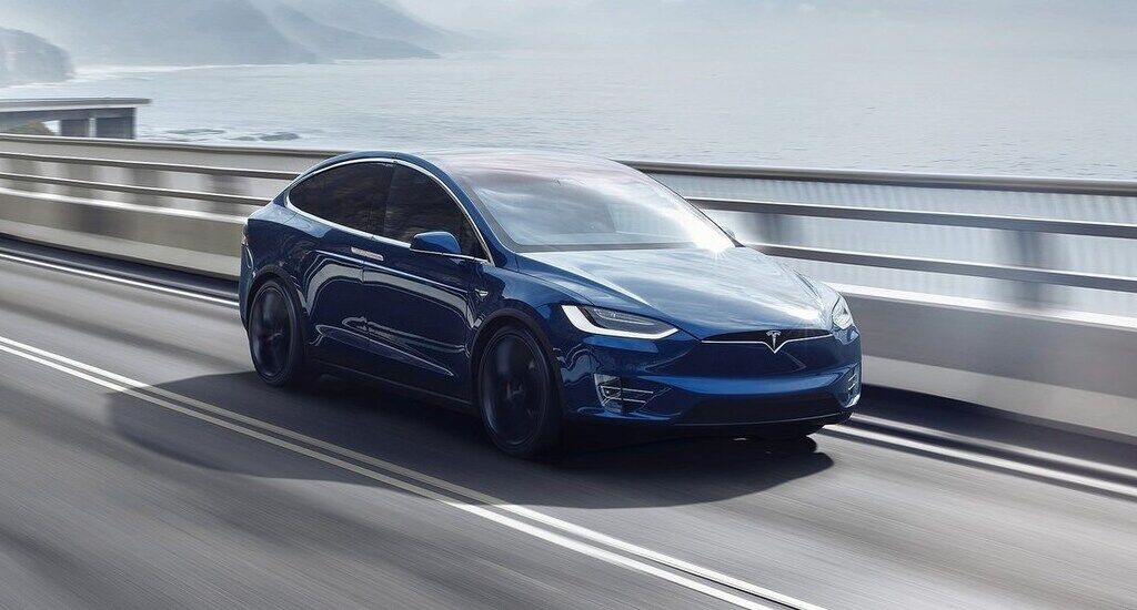 В последнее время Tesla Model X получила множество новых конкурентов