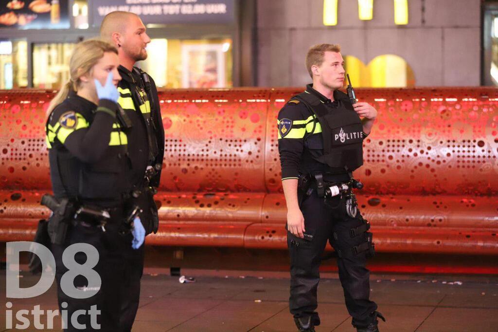 В Гааге посреди улицы устроили резню