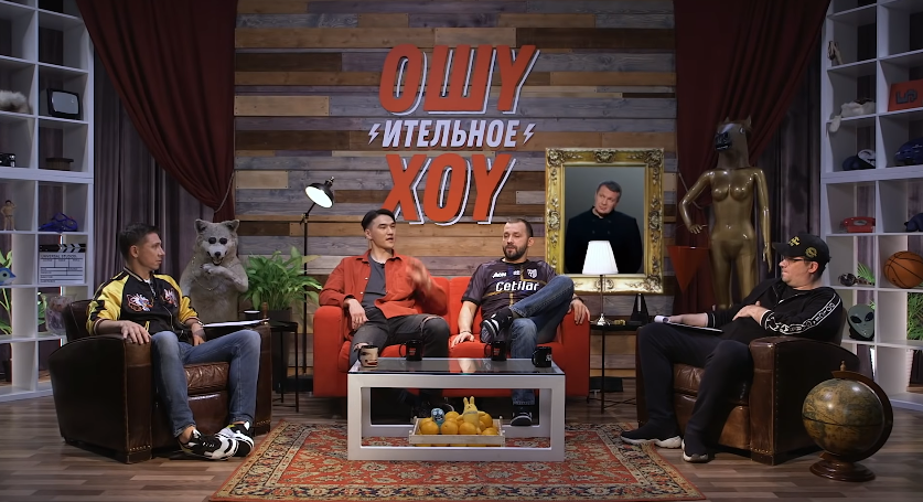 "Ты крещеный?" Харламов и Белый поиздевались над Соловьевым