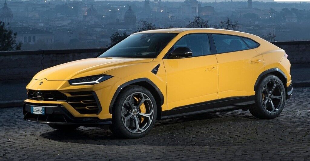 Lamborghini Urus – потенційний суперник BMW X8