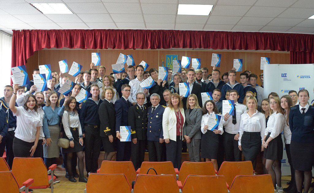 Українські студенти вирушили до Роттердама завдяки перемозі в престижному конкурсі