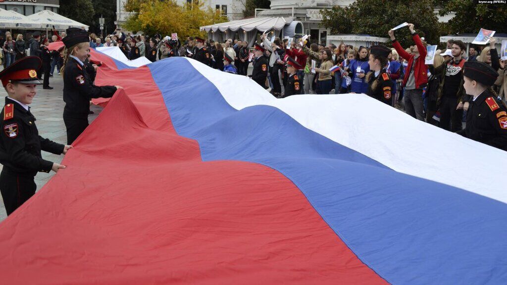Новости Крымнаша. Оккупанты хотят, чтобы мы поверили, что бороться против них — бесполезно