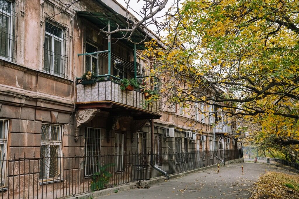 Теплий листопад: краса осінньої Одеси