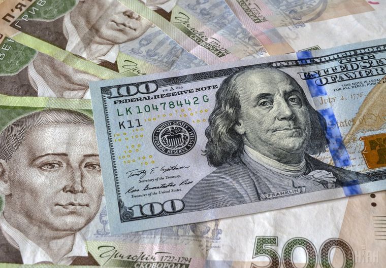 Какой курс доллара ждет украинцев в ноябре: аналитик назвал новую стоимость