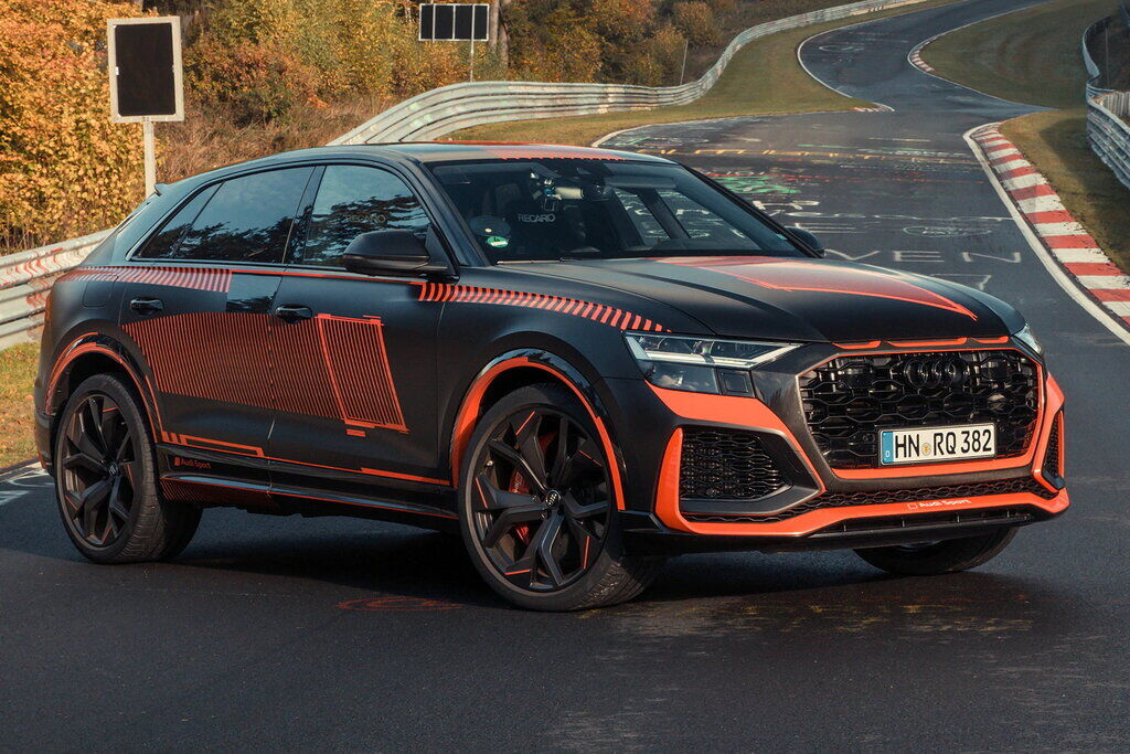 Потужна Audi RS Q8 побила рекорд кола для кросоверів