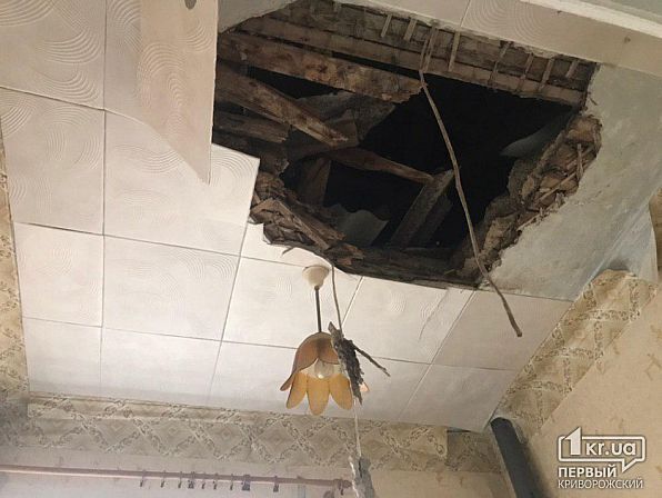 В больнице Кривого Рога рухнул потолок
