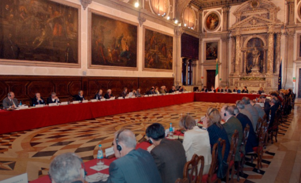 Опубліковані висновки Венеціанської комісії щодо судової реформи "Слуги народу"