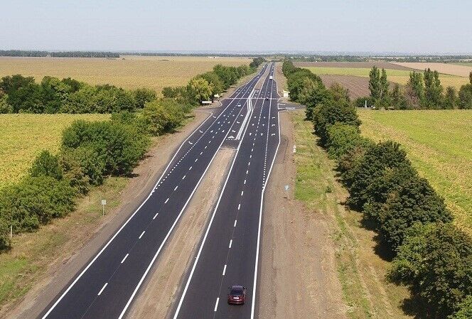 Тысячи километров отремонтированных и новых дорог — результат работы бывшей команды Днепропетровской ОГА