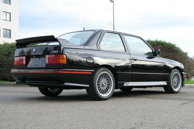 BMW M3 E30 за 134 900 євро