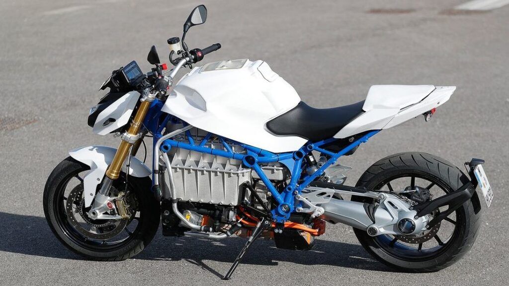 Электрический мотоцикл BMW E-Power