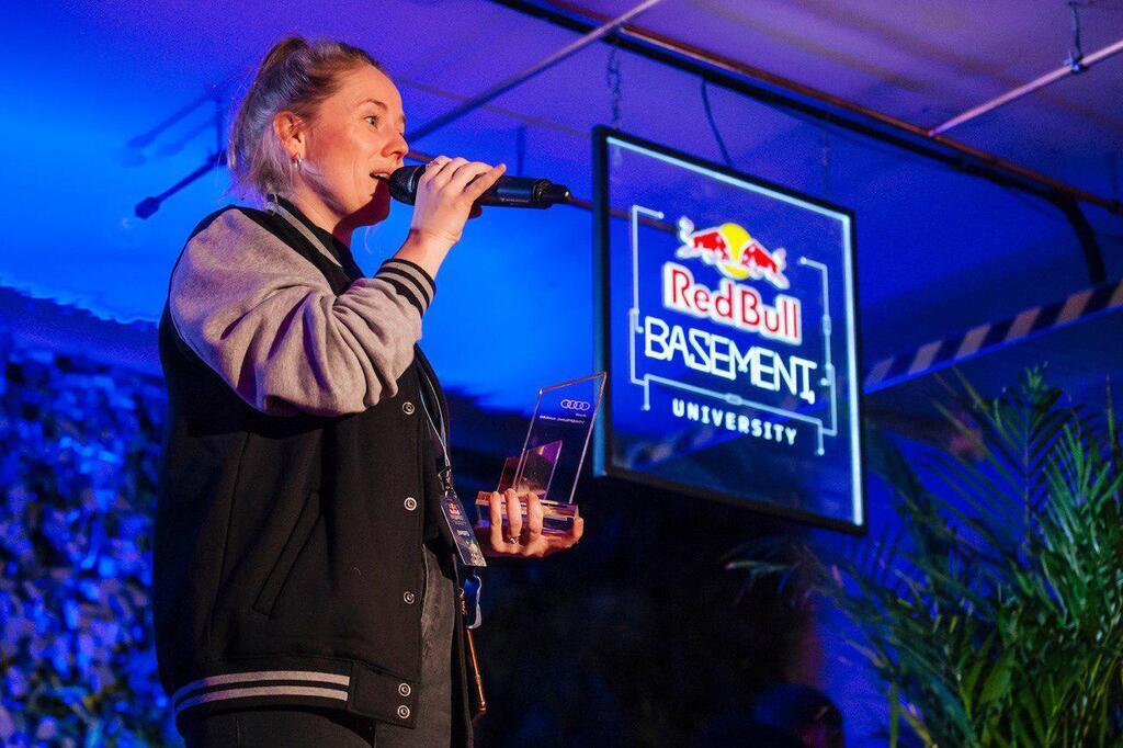 Українські студенти повезли в Торонто на Red Bull Basement University проєкт "розумної" їдальні