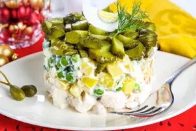 Рецепт потрясающего салата с курицей на праздник