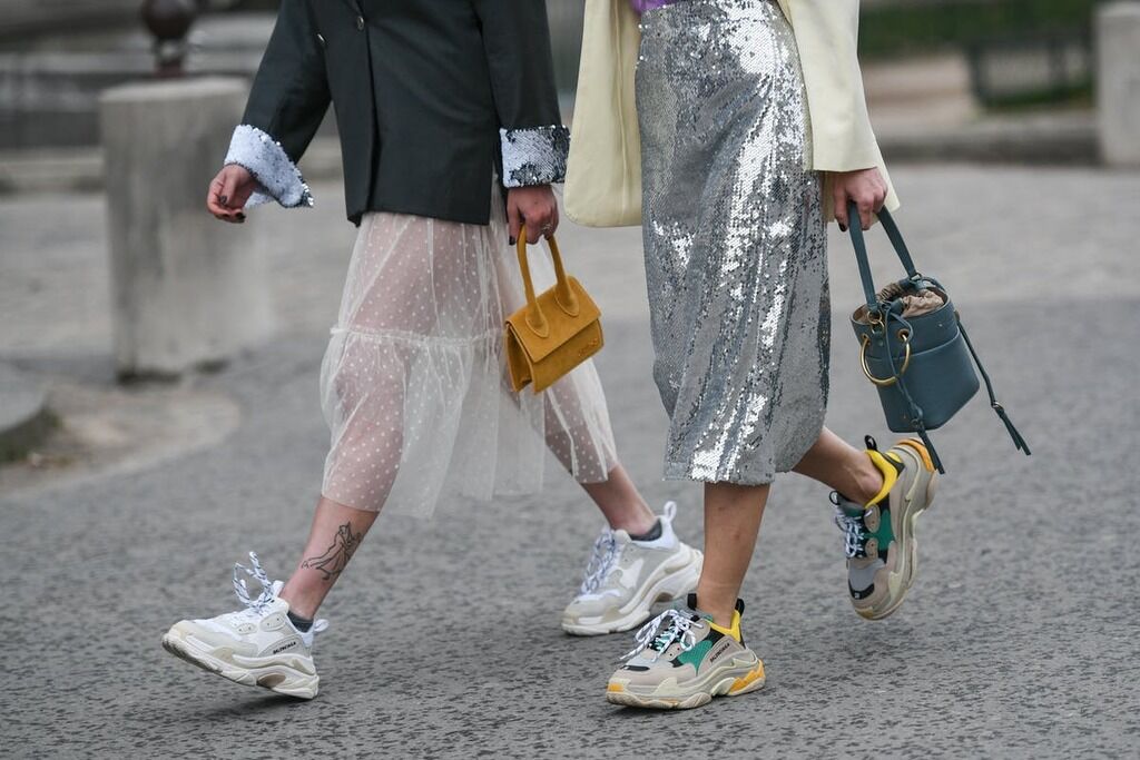 Вже не модно! Названі популярні речі, які втратили свою актуальність