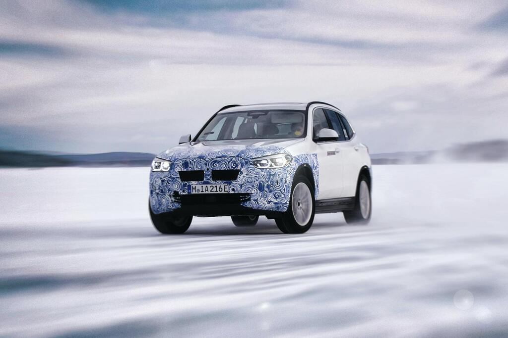 BMW iX3 на тестах