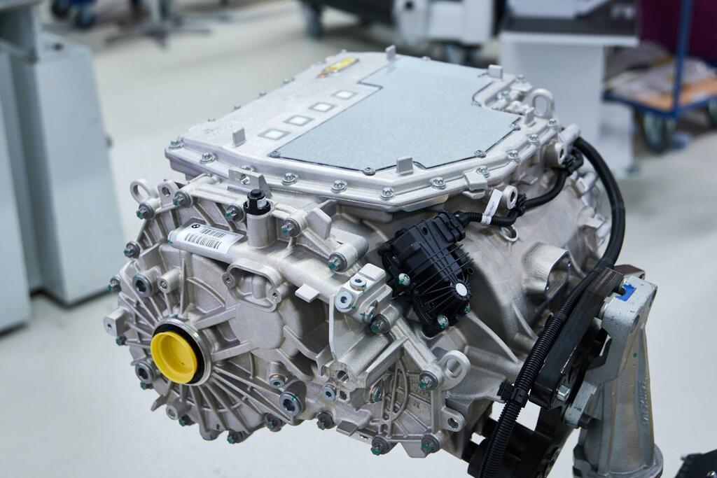 Электромотор нового электромобиля BMW