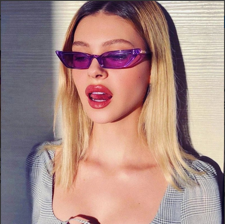 Вже не модно! Названі популярні речі, які втратили свою актуальність