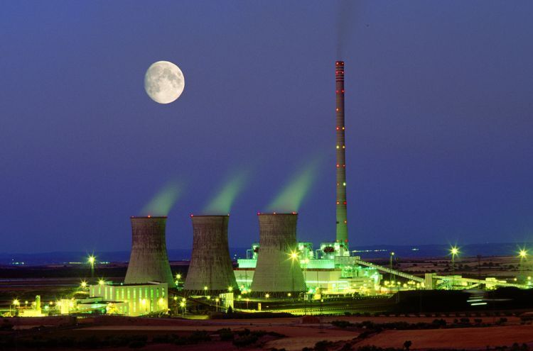 Угольная теплоэлектростанция в Андорре, провинция Теруэль