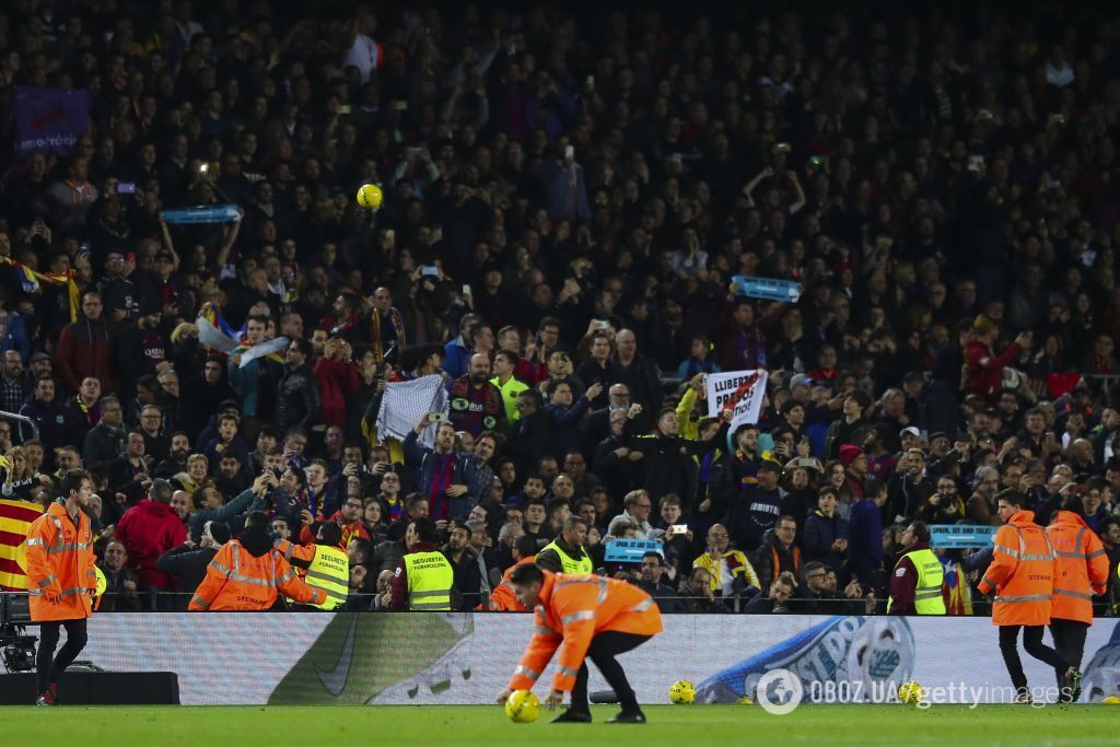 Протесты во время матча "Барселона" – "Реал"