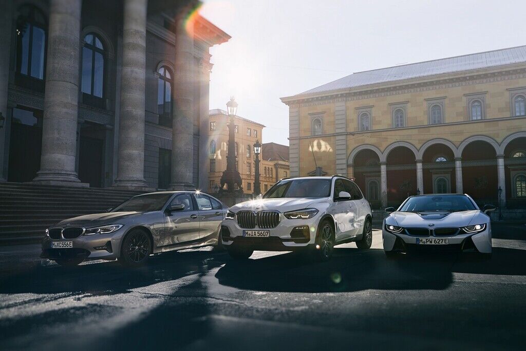 Плагин-гибриды BMW