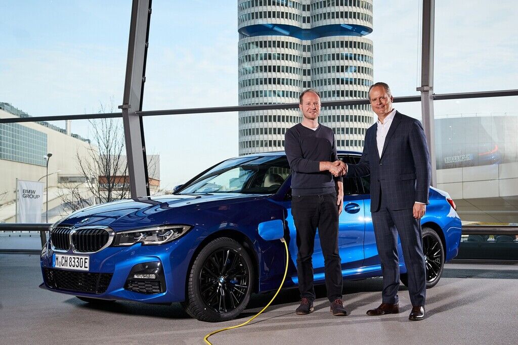 500 000-й "зеленый" автомобиль BMW и его владелец
