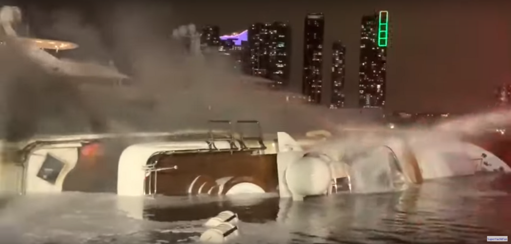 Яхта Марка Ентоні згоріла в Маямі