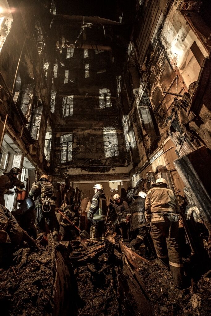 Во время пожара в Одесском экономическом коледже пострадали 47 человек, 16 из них - погибли