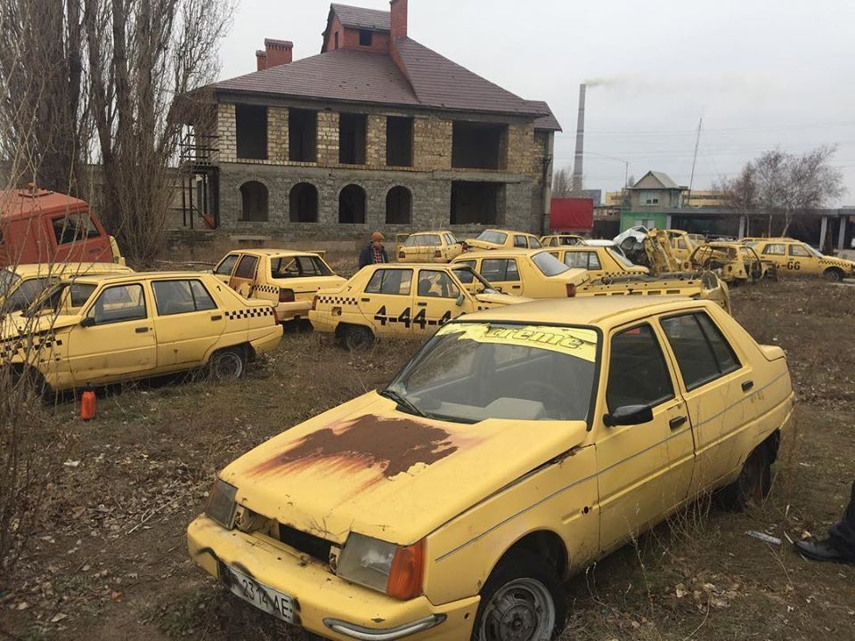 Кладбище заброшенных ЗАЗ Славута