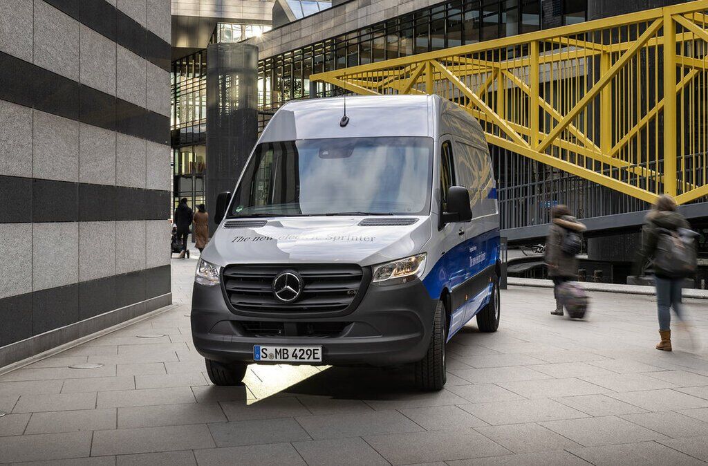 Mercedes eSprinter отправился в производство