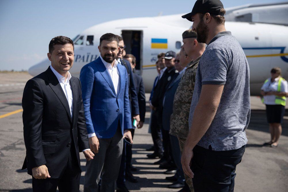 Самолет от Януковича и по 5 млн за поездку: как и сколько Зеленский потратил на перелеты