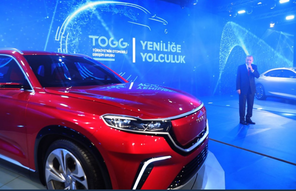 Эрдоган представил первый турецкий электромобиль