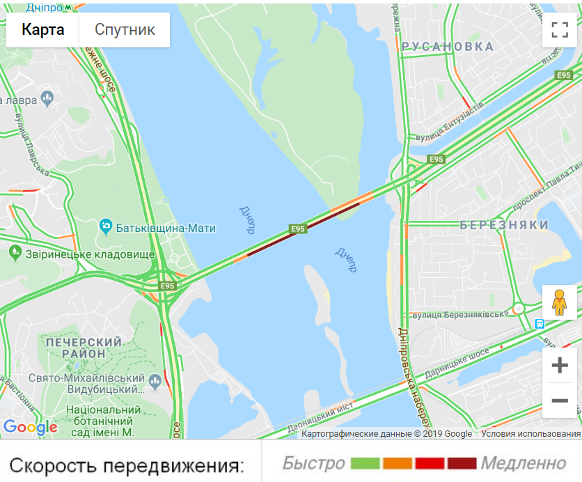 На мосту Патона утворився затор