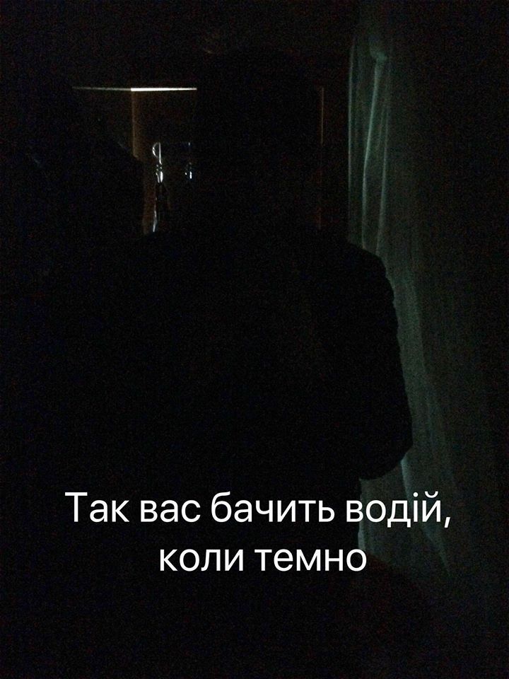 Смертельно опасно! Водитель наглядно объяснил, какую одежду нельзя носить зимой