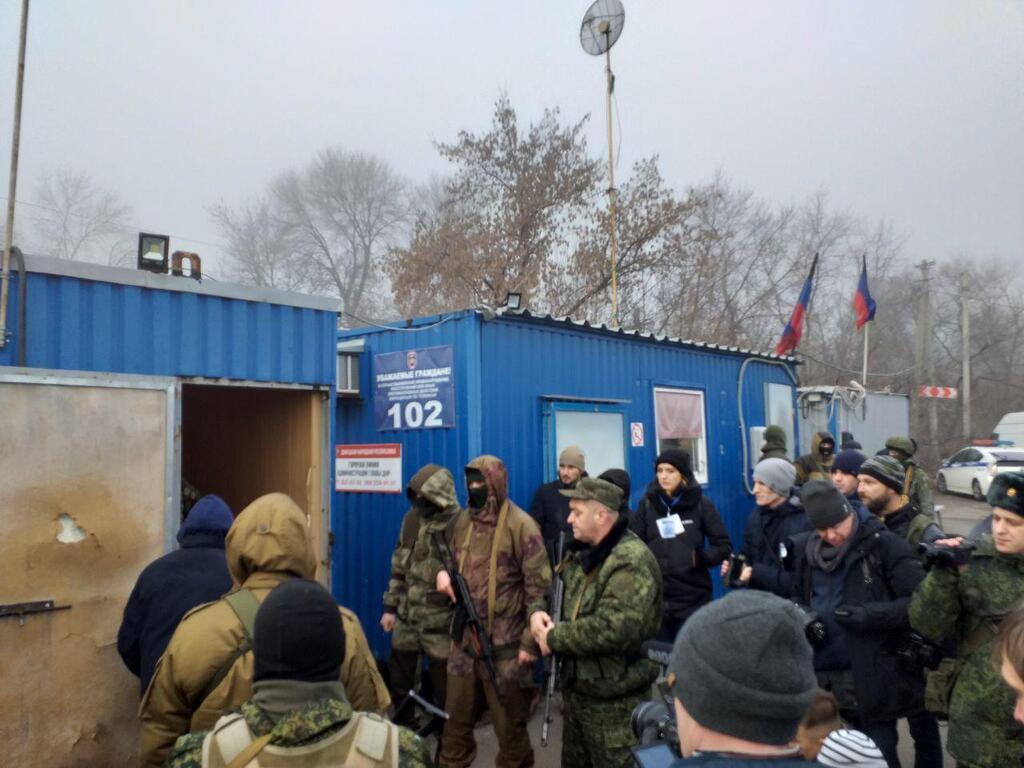 124 на 76: Украина и "Л/ДНР" обменялись пленными. Все детали