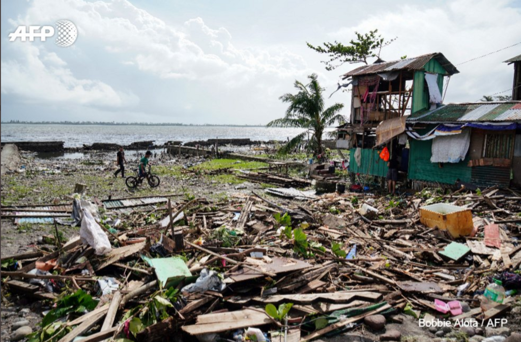 Филиппины накрыл смертоносный тайфун: почти 50 жертв