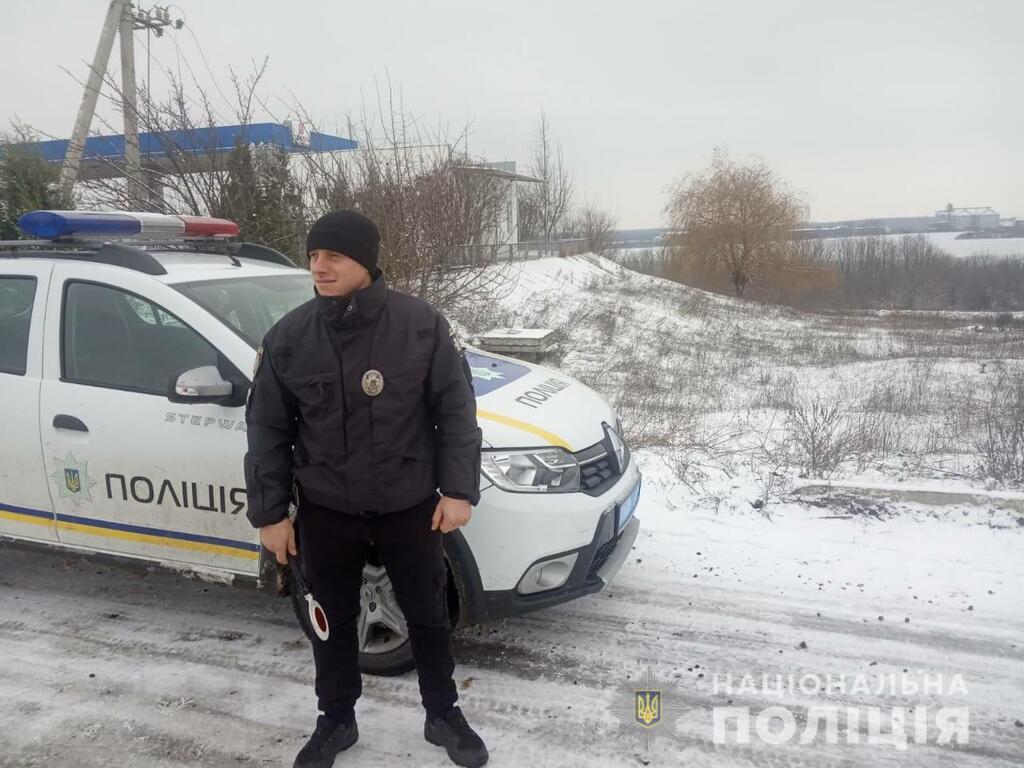 Снег привел к пробкам на дорогах Одесщины