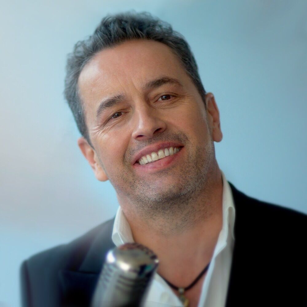 ДОРОШ научился танцевать балет с солисткой Национальной оперы Украины Еленой Горшуновой в новом видео “Вьюга”