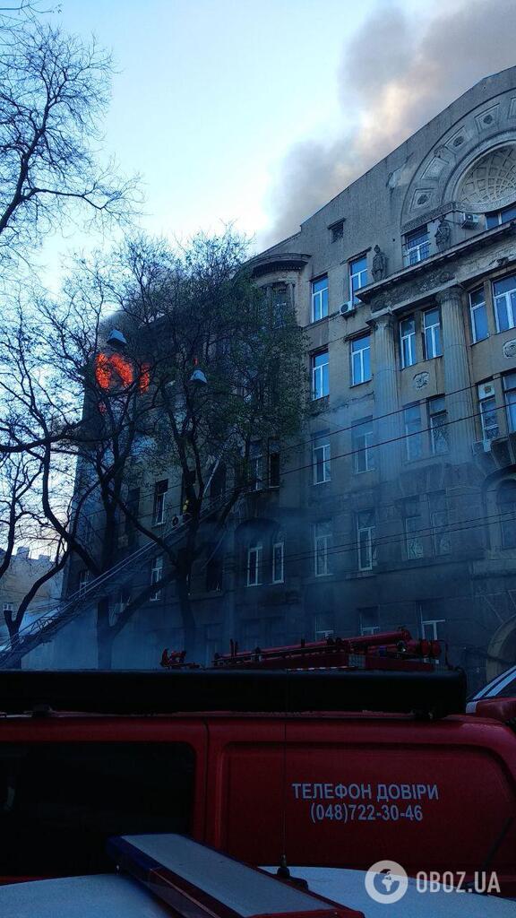 За фактом пожежі в одеському коледжі відкрито кримінальне провадження