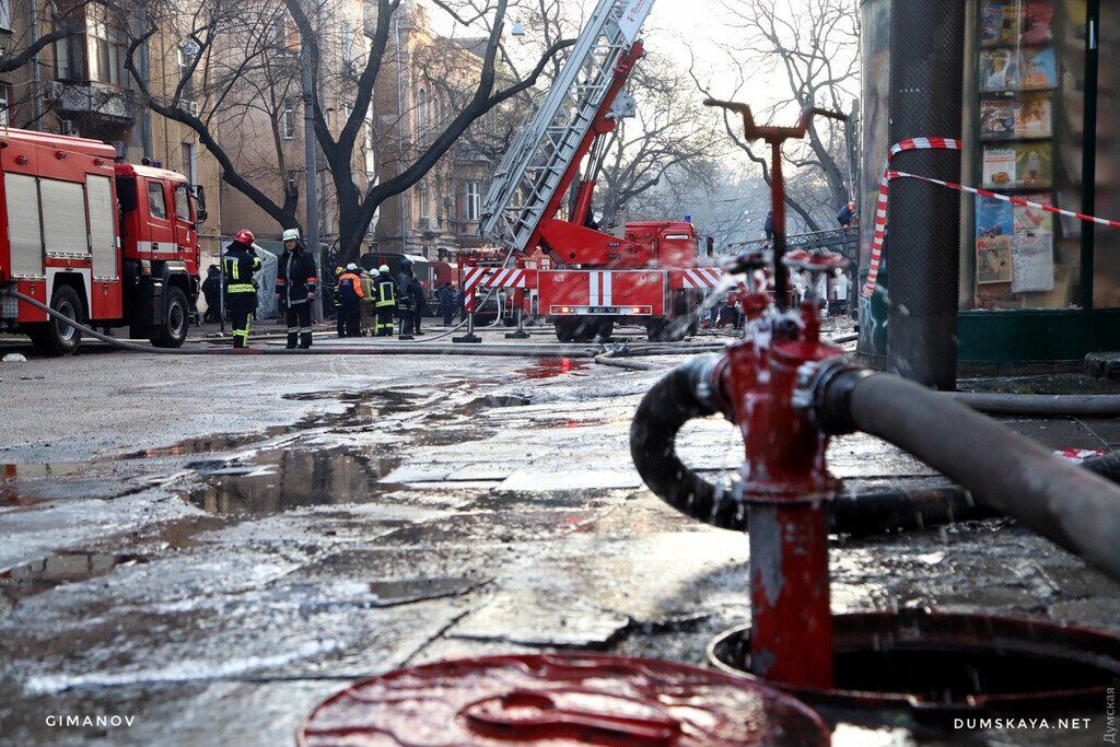 Последствия пожара в одесском колледже