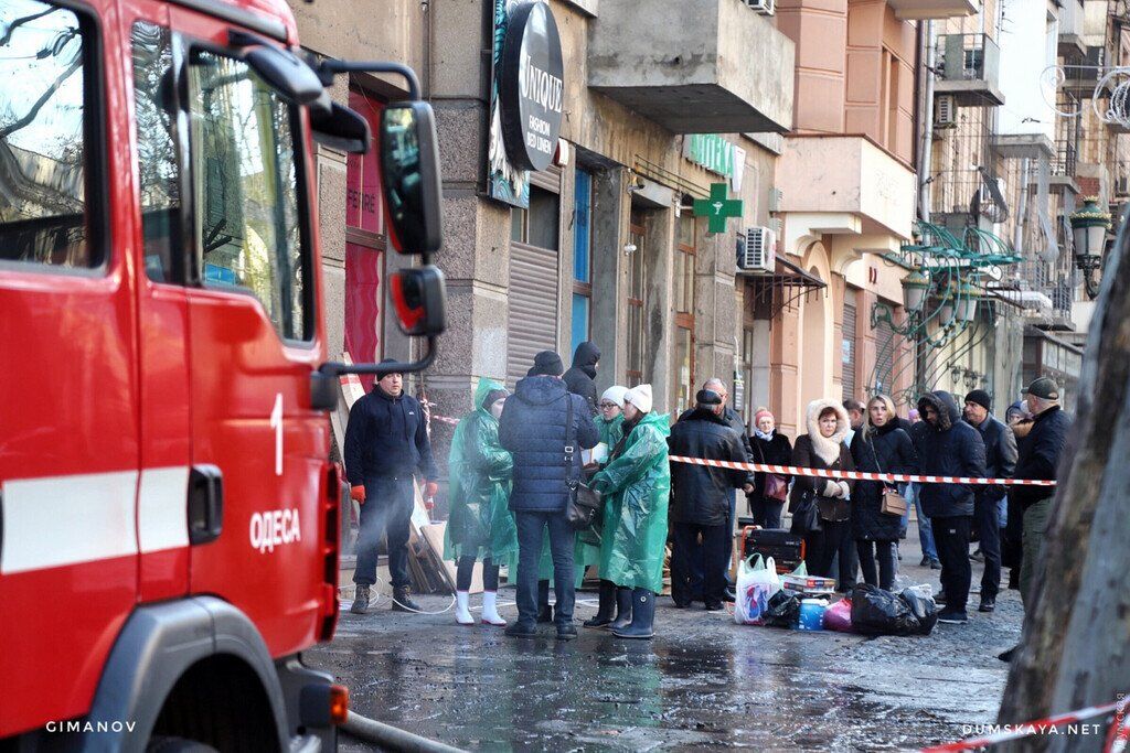 Последствия пожара в одесском колледже