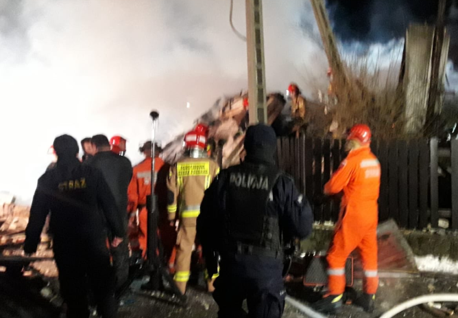 В результате взрыва газового баллона в Польше погибли шесть человек
