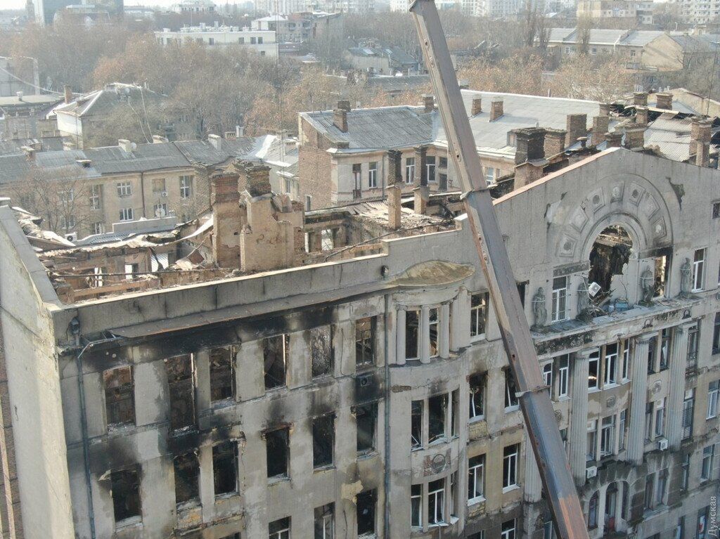 Як виглядає коледж в Одесі після пожару