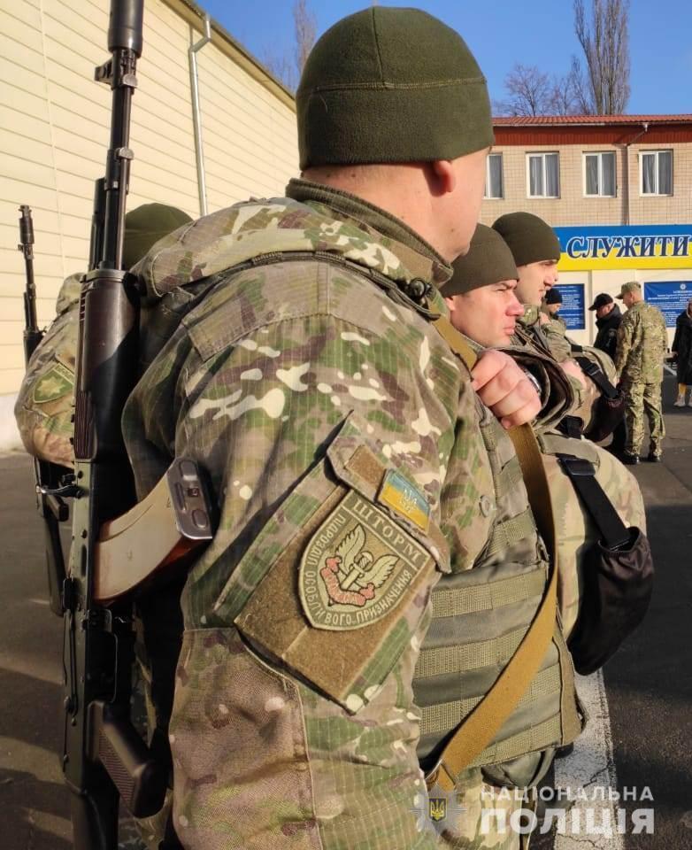 Из Одессы на Донбасс отправились в ротацию спецназовцы полиции